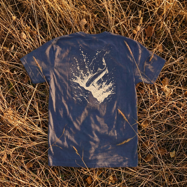 Salmon Leap Heavyweight Pocket-T-Shirt